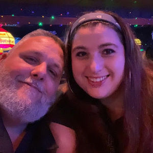 Meet your Posher, Cassandra